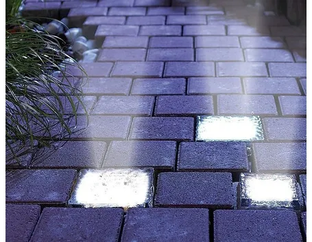 Segna passi in vetromattone luminoso ricaricabile