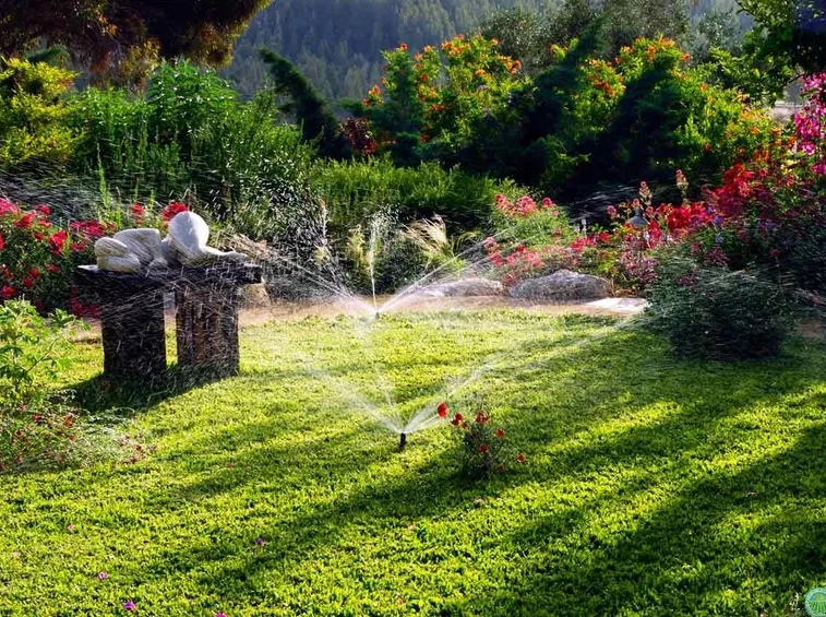 Impianto di irrigazione da giardino