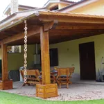 Tettoia in legno