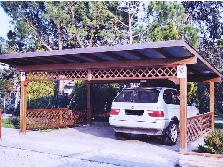 Carport per la copertura dell'automobile