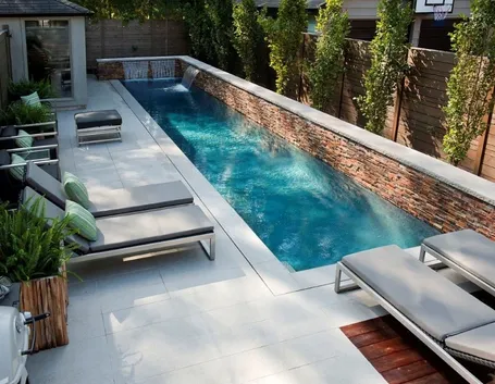 Una meravigliosa piscina da sogno
