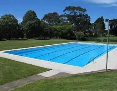 piscina pulita.
