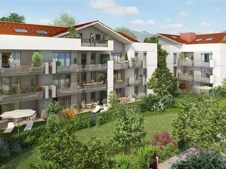 area verde in un condominio