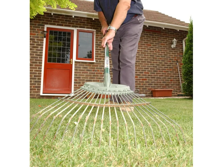 Manutenzione del giardino privato