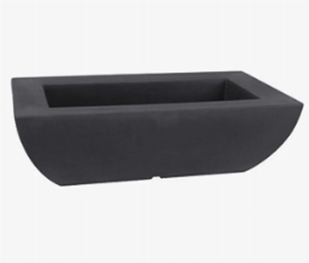 Esempio di fioriera in plastica rotazionale