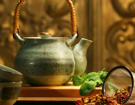 Occorrente per preparare un infuso