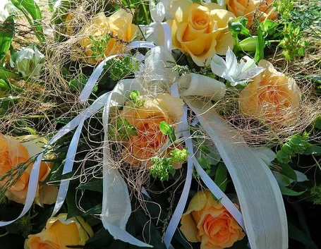 Composizione floreale con rose