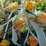 Composizione floreale con rose