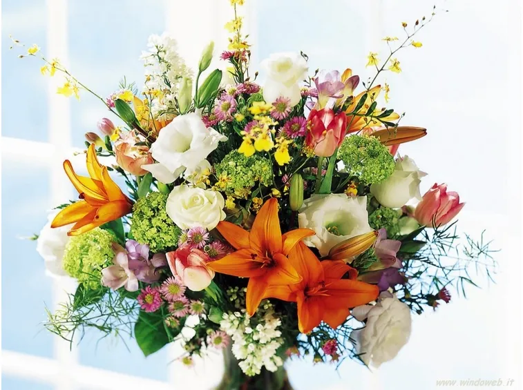 Composizioni con rosmarino e orchidee