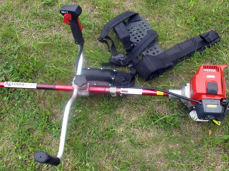 Decespugliatore scoppio