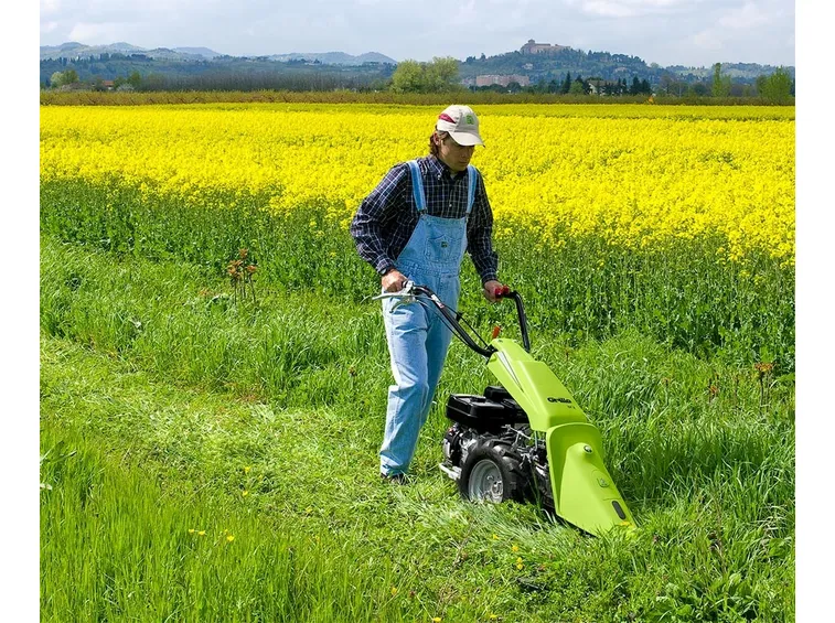 I molteplici impieghi di un motocoltivatore