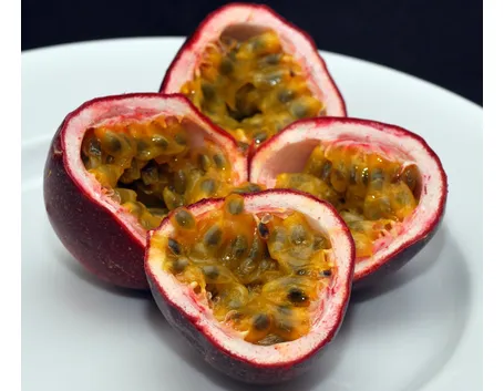 Fiore e frutto della Passiflora