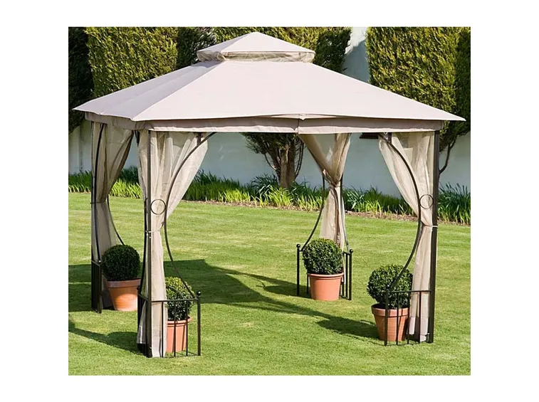 Un gazebo da giardino