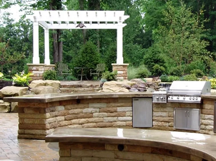 Cucina outdoor con barbecue