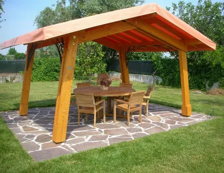 Gazebo in legno