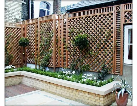 Grigliati in legno per terrazzo