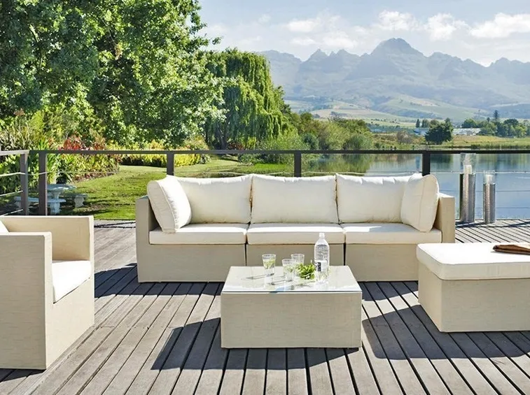 Arredamenti da giardino in stile moderno