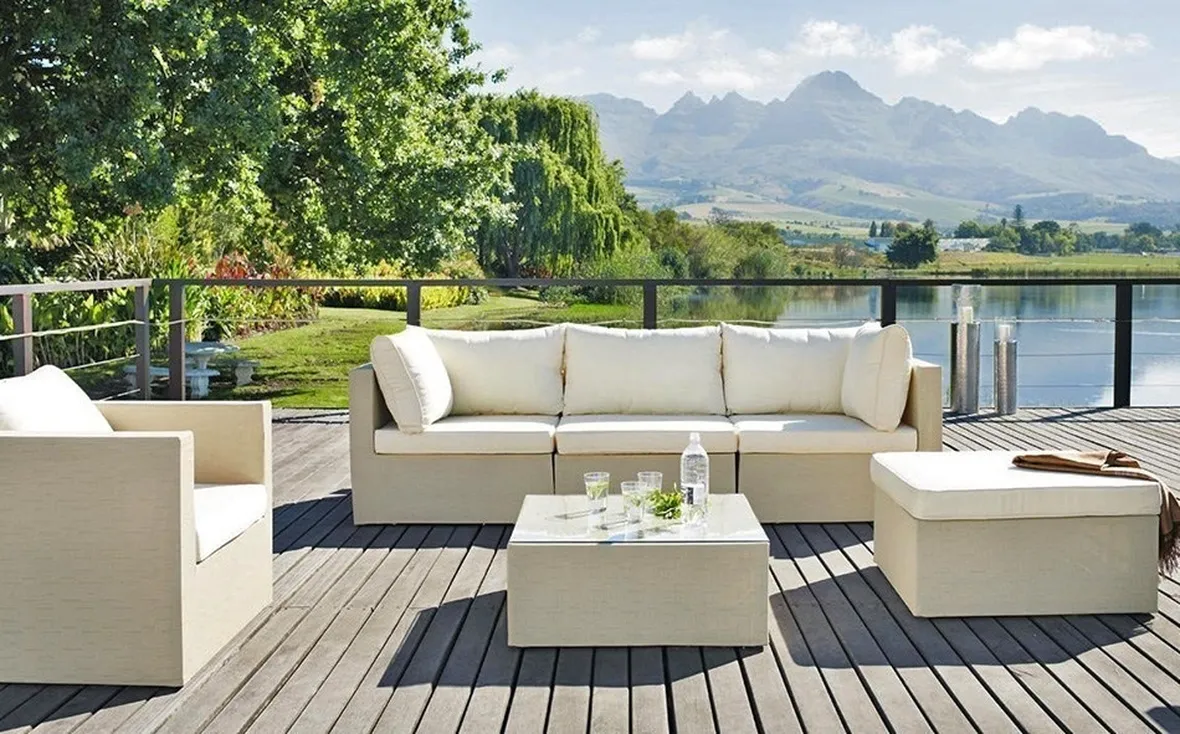 Arredamenti da giardino in stile moderno