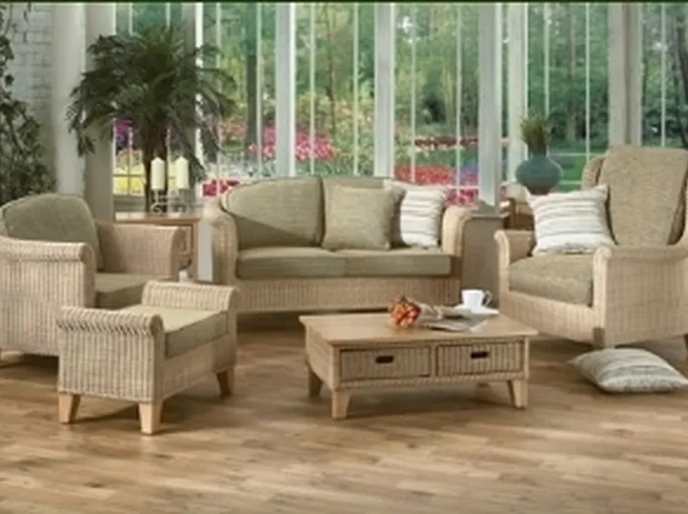 Salotto da giardino in rattan