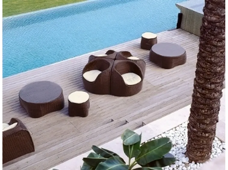 Salotto da giardino in rattan