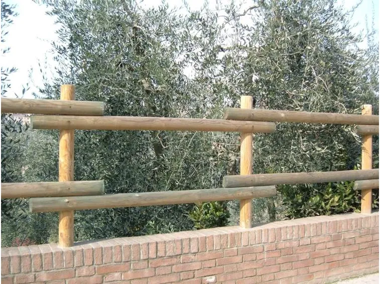 Realizzare una recinzione in legno