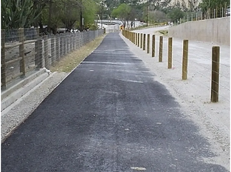 Pali per recinzioni in legno