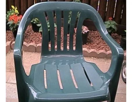 Sedia da giardino in resina