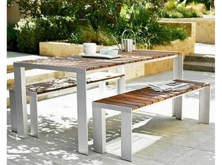 Tavolo da giardino