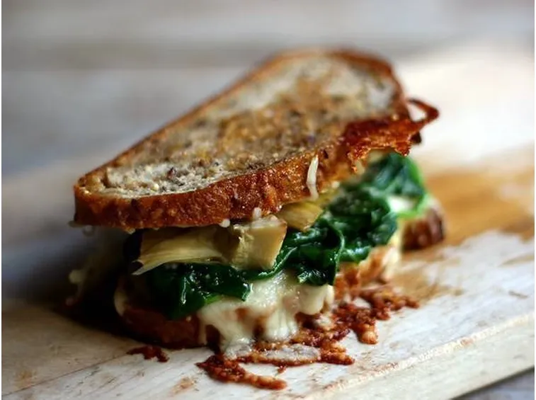 panino con spinaci