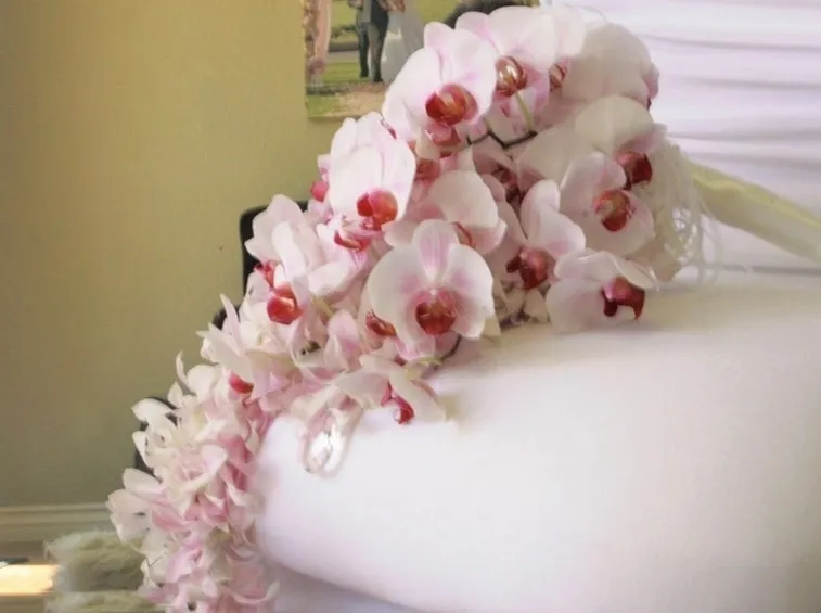 Bouquet di orchidee Dendrobium per un tocco esotico