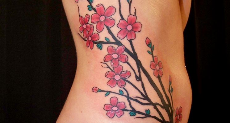 fiori tatuati